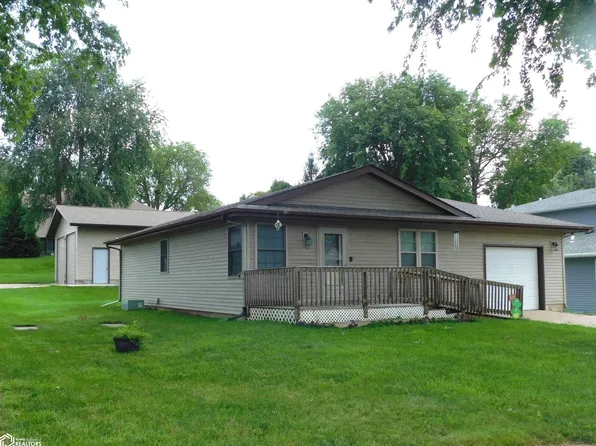 616 N 18th St, Denison, IA 51442