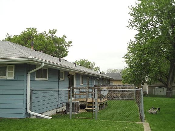 2nd image of 1420 S Nicollet St