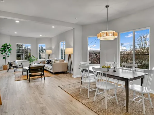 214 E Boston St, Seattle, WA