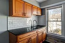 255 W Union St #B — Photo 8
