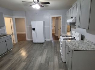 182 Youville St, Manchester, NH 03102
