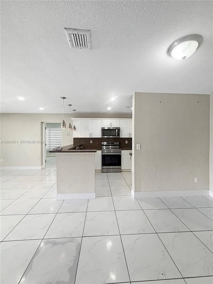 Building Photo - 17311 NW 49th Ave