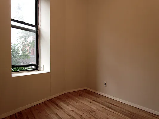 Rented by Landmark Real Estate | media 8