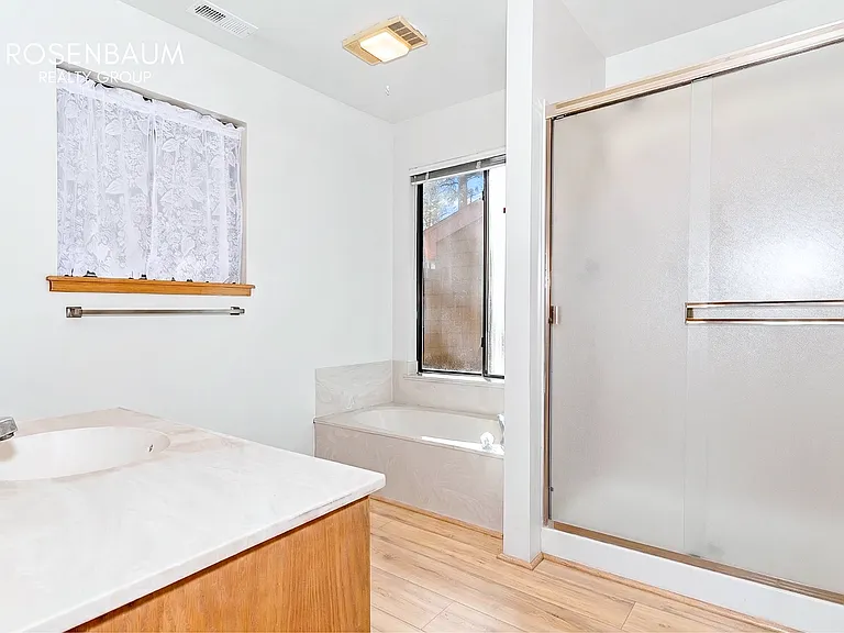 1350 Valley Ranch Cir — Photo 17