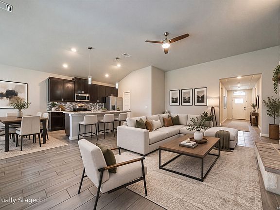 4th image of 220 STAG WAY
