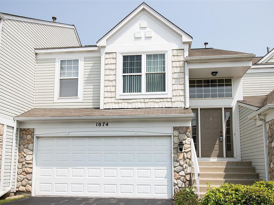 1st image of 1074 Delta Dr #1074