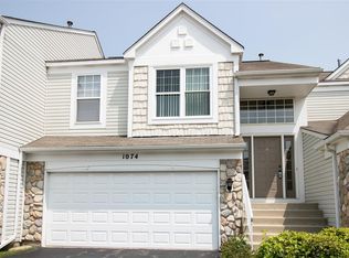 1074 Delta Dr #1074, Elgin, IL 60123