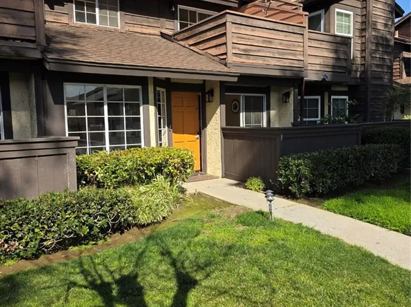20921 Community St APT 3, Canoga Park, CA 91304