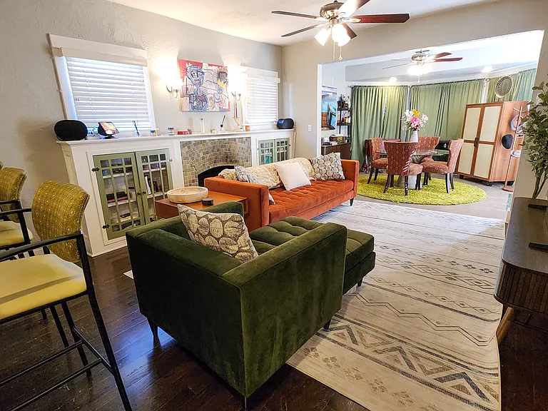 UNFURNISHED: This is how a tenant might use the space.