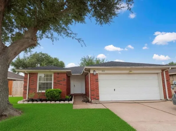 15515 Town Green Dr, Houston, TX 77083