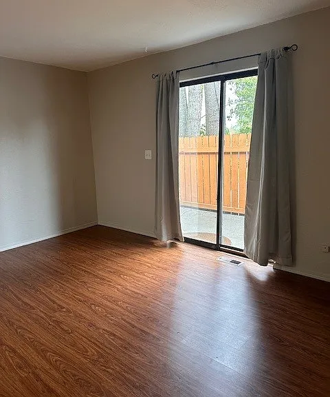 5805 202nd St SW — Photo 1