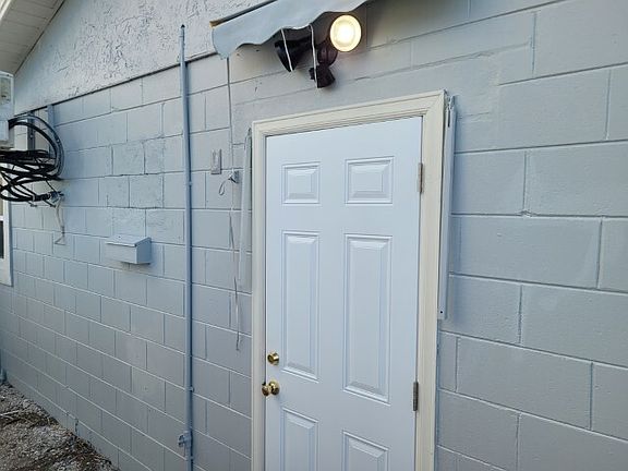 3rd image of 2517 Bluegill St #B