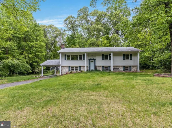 4296 Columbia Park Rd, Pomfret, MD 20675
