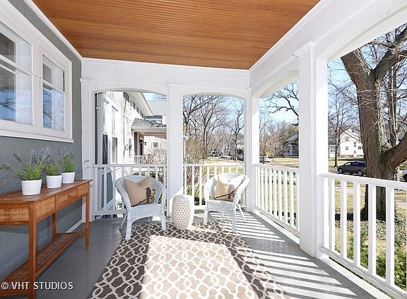 2nd image of 1334 Elmwood Ave