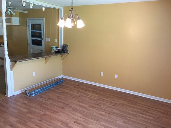 Front Living Rm