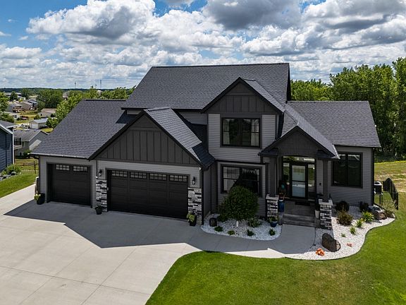2nd image of 6364 Sunset Hill Pl NW
