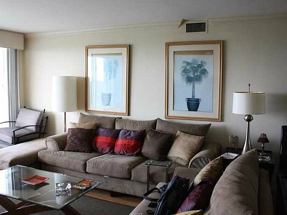 3rd image of 5151 Collins Ave APT 1522