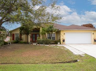6162 NW Gatun Drive, Port St Lucie, FL 34986