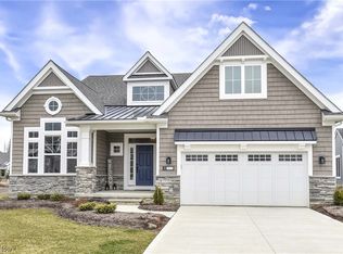 31423 Pier W, Avon Lake, OH 44012