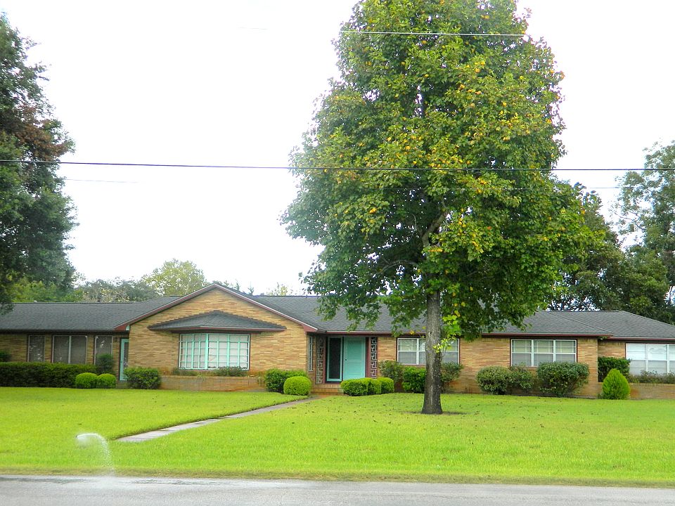 1st image of 1328 Montezuma St