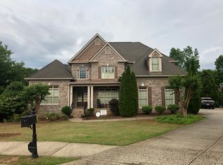 160 Braxton Way, Roswell, GA 30075