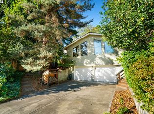 8937 SW 14th Ave, Portland, OR 97219