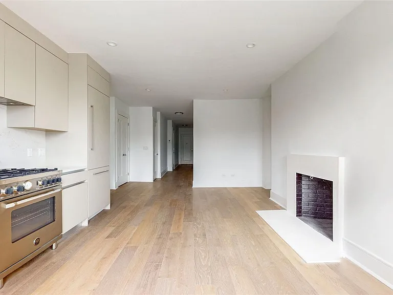 148-09 Northern Blvd #5J — Photo 8