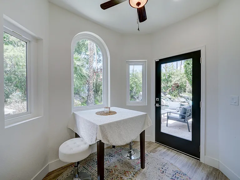 1358 W Meadow Green Ln — Photo 23