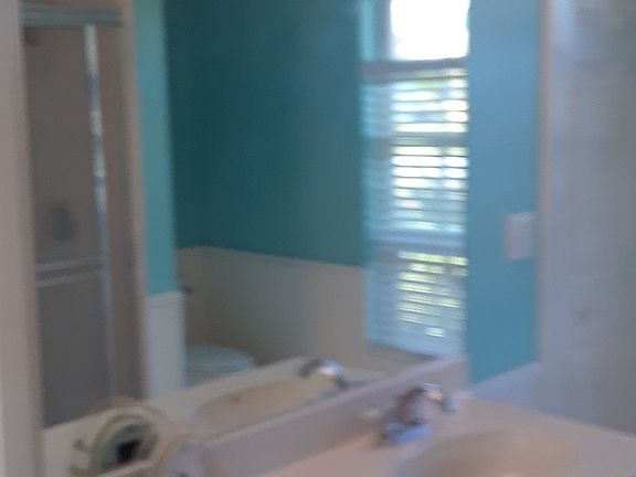 5th image of 4722 SW 20th Pl