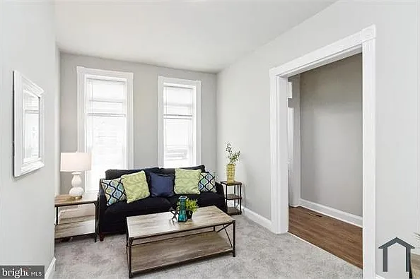 5 bed, $2,900 — Photo 3