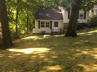 12 Pueblo Trl, Shelton, CT 06484