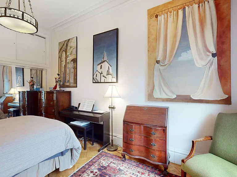 144 Commonwealth Ave #5 — Photo 10