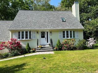 77 Putting Green Ln, Prospect, CT 06712