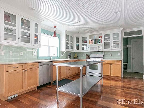 4th image of 3273 Jamieson Dr
