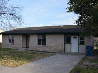 205 Canyonview, George West, TX 78022