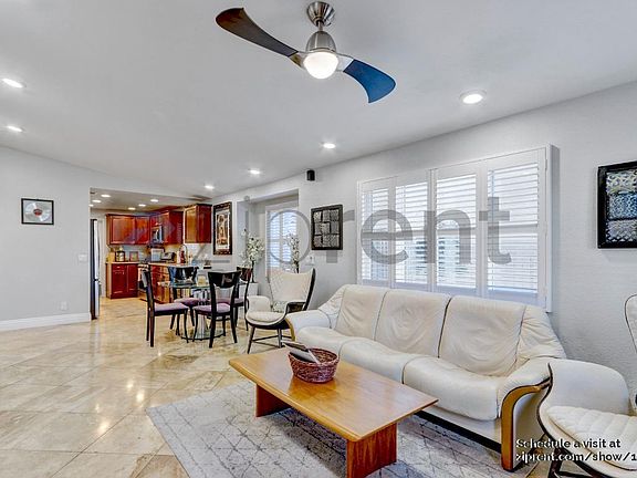 3rd image of 2975 Webster Ave
