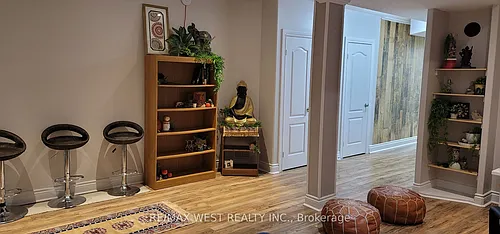 171 Westmeadow Dr #BASEMENT Photo 1