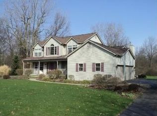 4537 Sedona Dr, Clarkston, MI 48348