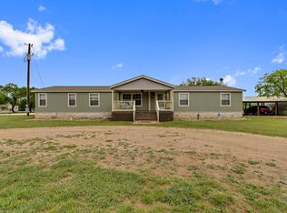 108 Springview Dr, Johnson City, TX 78636