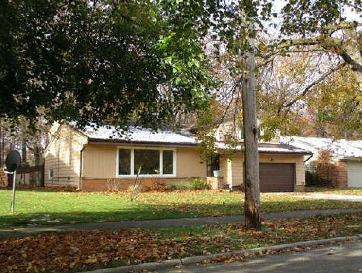 2nd image of 3632 Atherstone Rd