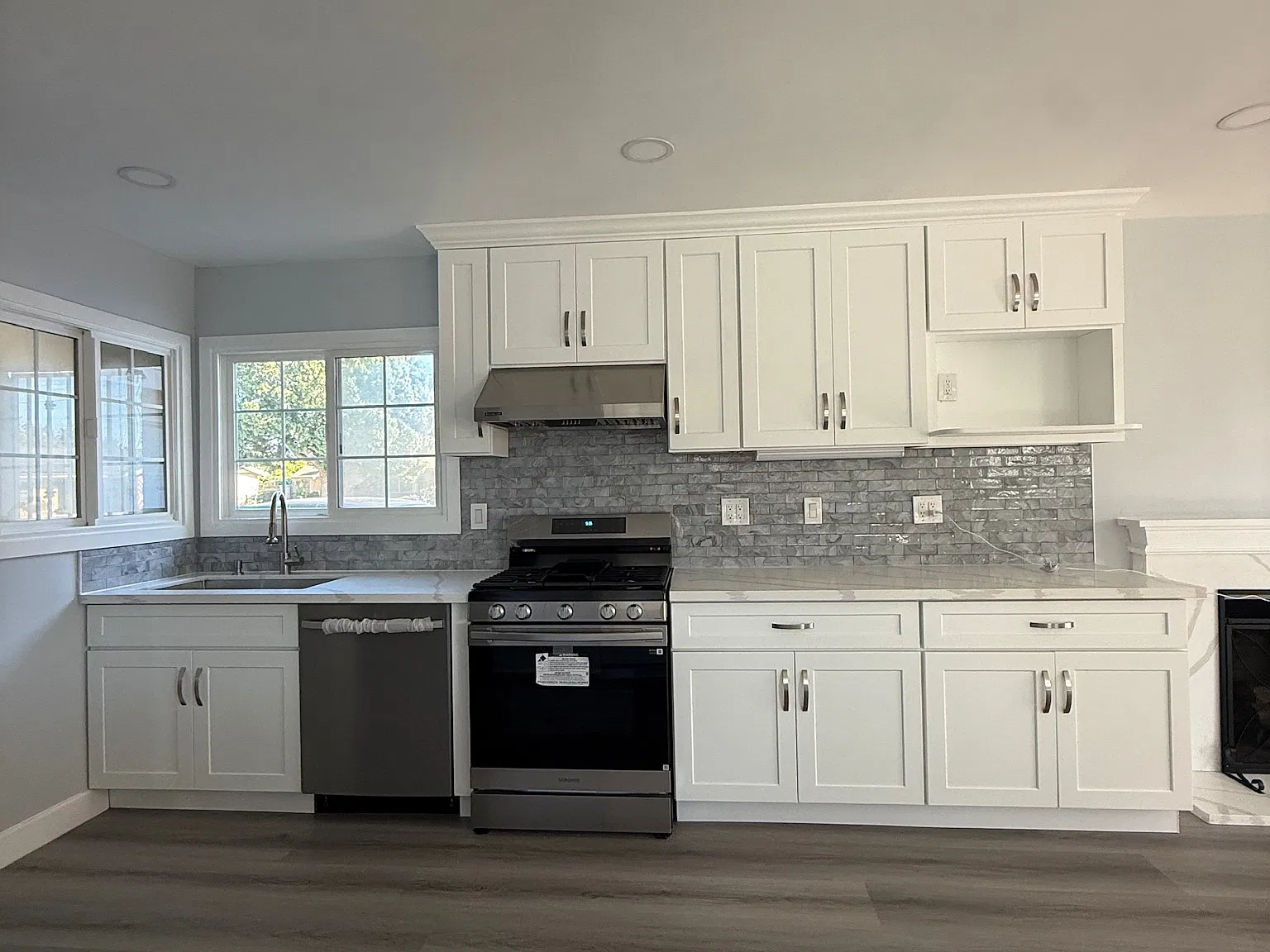 217 S Renoak St — Photo 2