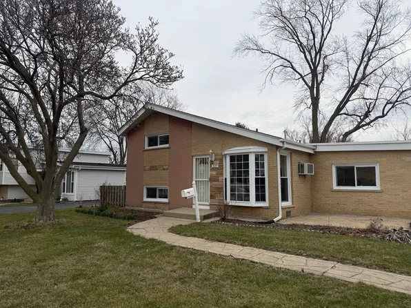 327 Morse Dr, Northlake, IL 60164