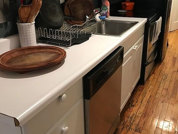 5th image of 287 Henry St APT 1A