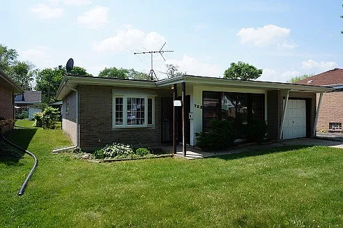 752 N Rohde Ave photo 1