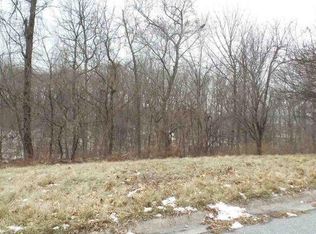 12 Circle Dr, Jacobus, PA 17407