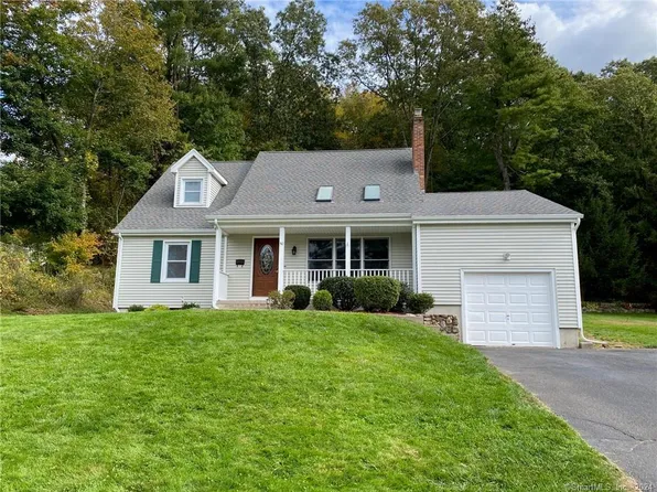 50 Fairfield Place, Beacon Falls, CT 06403