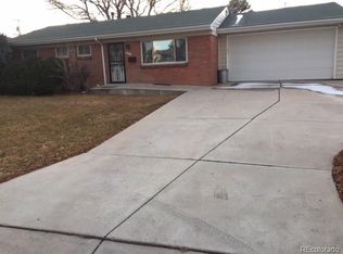 431 Uvalda St, Aurora, CO 80011