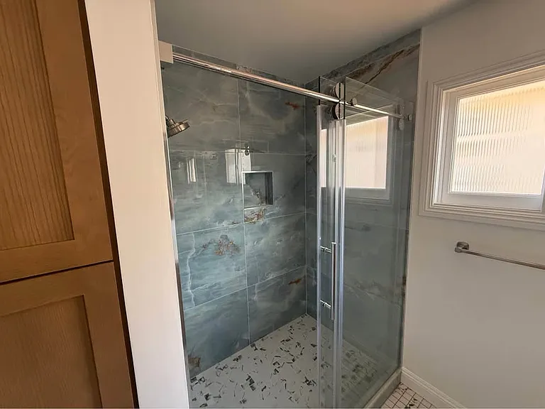 6039 Beeman Ave — Photo 5