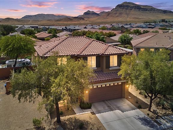4th image of 8801 Cavern Peak Dr