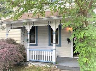 14 2nd St, Catasauqua, PA 18032